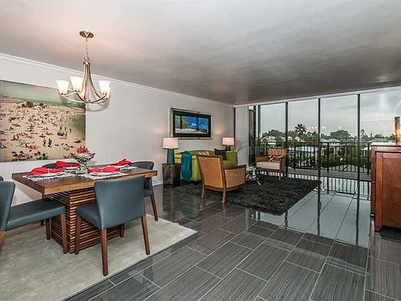 3rd image of 7600 Bayshore Dr APT 307