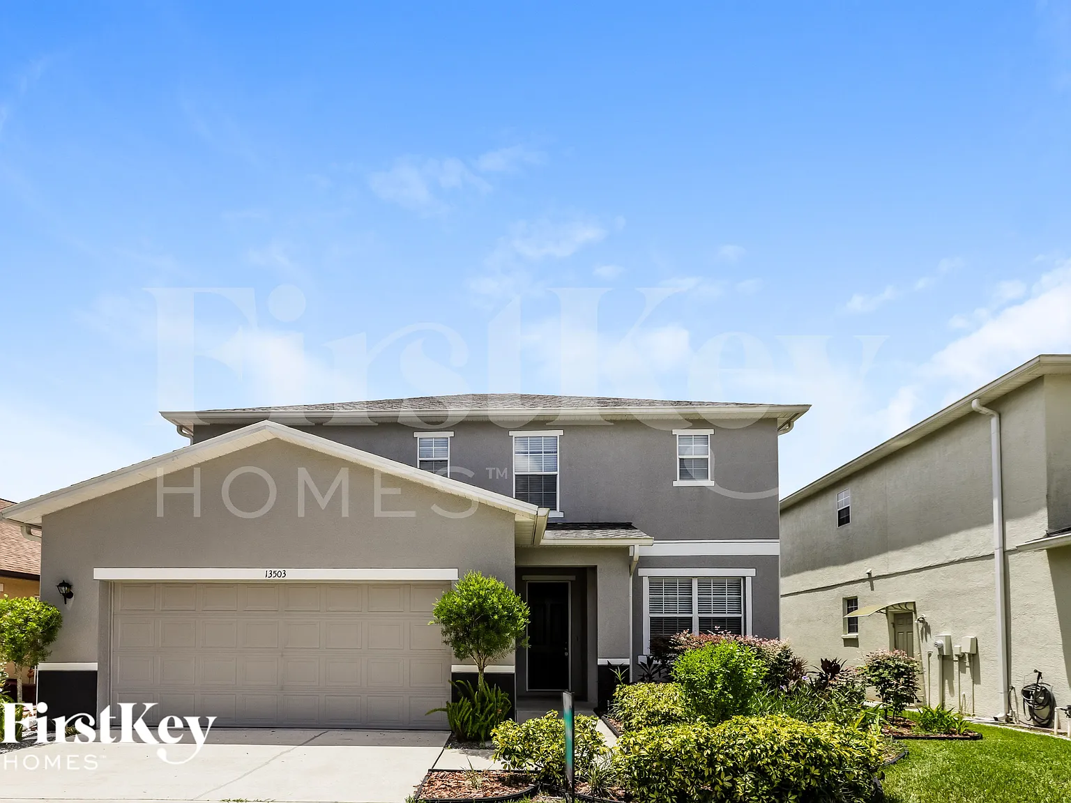3 bed, 2.5 bath, 2369 sqft, $2,790 — Photo 1