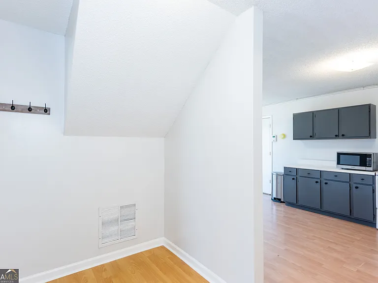 656 Bellemeade Ave NW #B — Photo 8