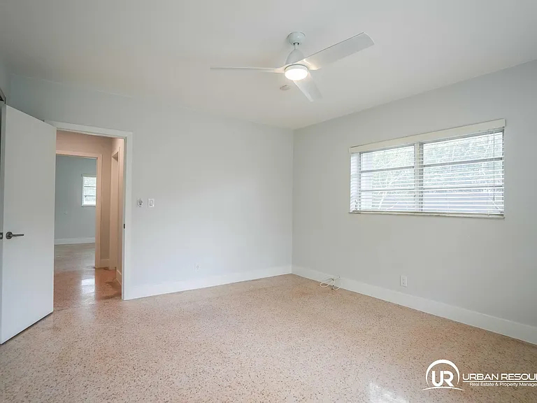 475 S Shore Dr — Photo 24