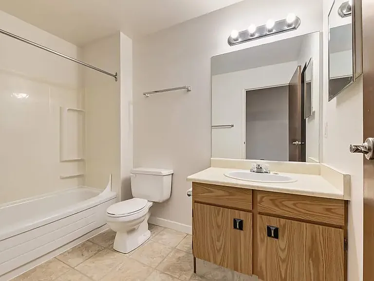 90 Sprague Way SE — Photo 17