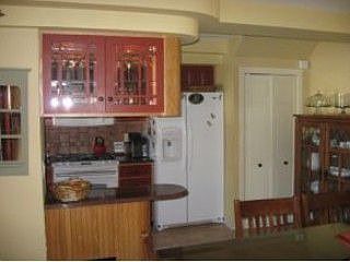 3rd image of 3915 Avenue S