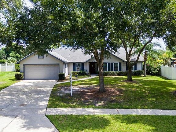 3rd image of 564 Stillwater Dr