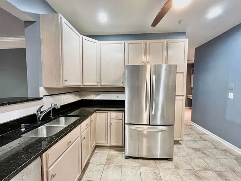 11318 Westbrook Mill Ln #103 — Photo 6