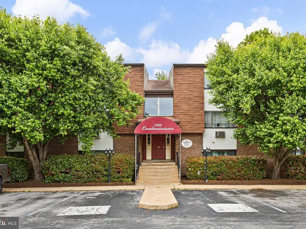 610 W 11th St, New Castle, DE 19720
