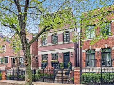 3315 N Lakewood Ave, Chicago, IL, 60657