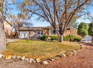 42 Macalester Rd, Pueblo, CO 81001