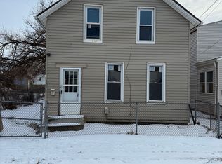 2307 Kinkel Ave, Cleveland, OH 44109