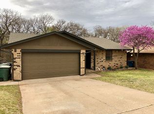 1615 Edgewood Dr, Edmond, OK 73013