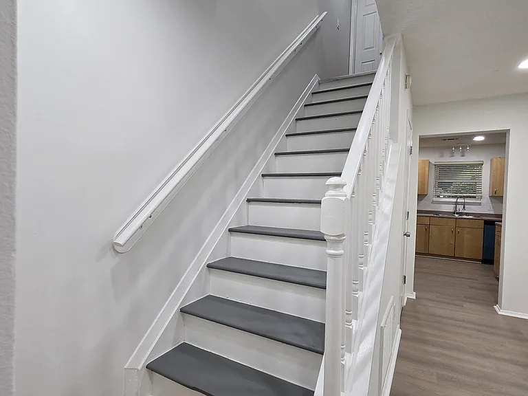 2805 Queen Anne Ct — Photo 17