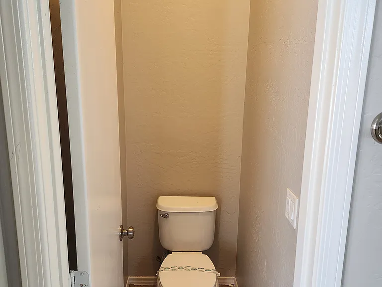 8375 W Bluefield Ave — Photo 11