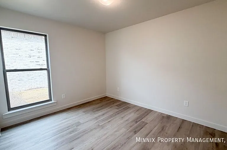 7213 7th St — Photo 21