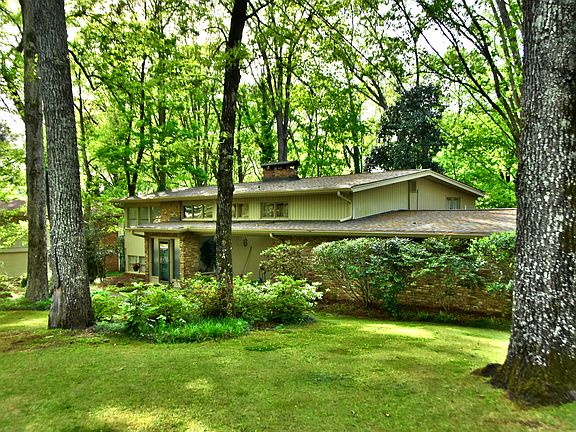 2nd image of 3934 Woodland Hills Dr