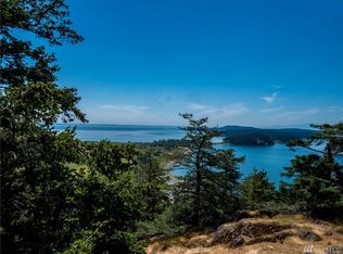 96 Summit Dr, Anacortes, WA 98221