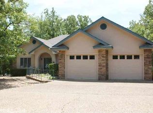 8 Bosque Pl, Hot Springs Village, AR 71909