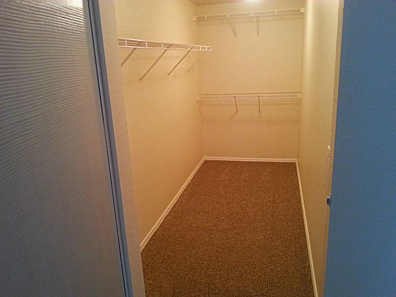 5th image of 987 W Washington St APT 208