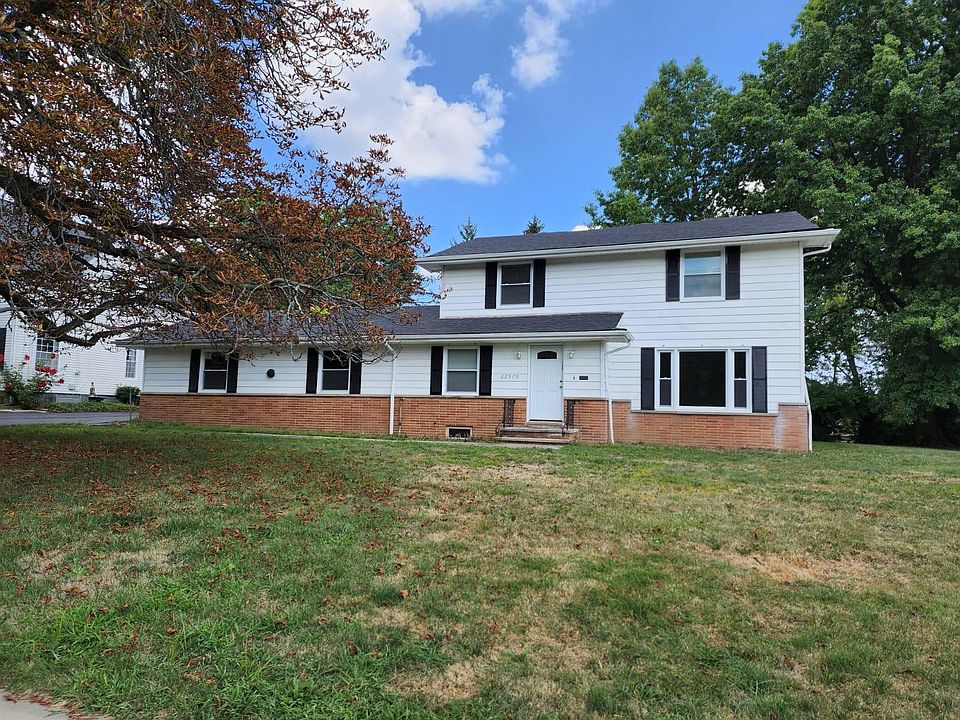 1st image of 22975 Fairmount Blvd