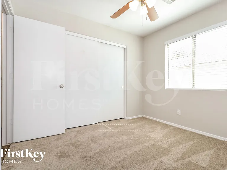 14805 W Redfield Rd — Photo 11