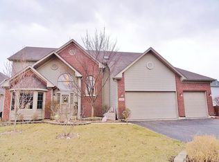 2541 Needham Ct, Aurora, IL 60503