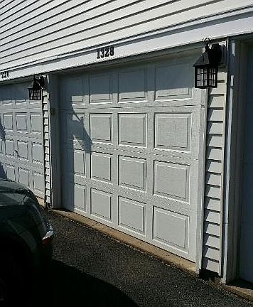 3rd image of 1328 Hilo Ave N
