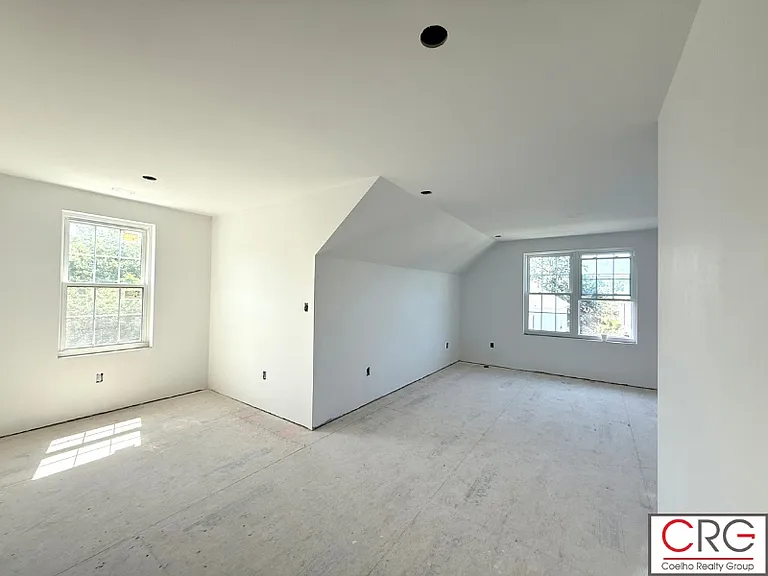 140 Summer St #1 — Photo 29
