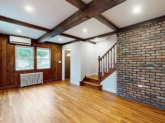 4th image of 328 Beach 90 St