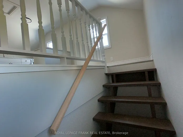 173 Stanley St #C — Photo 2