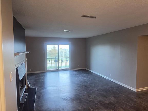 4th image of 12727 W Dodge Rd APT 246B