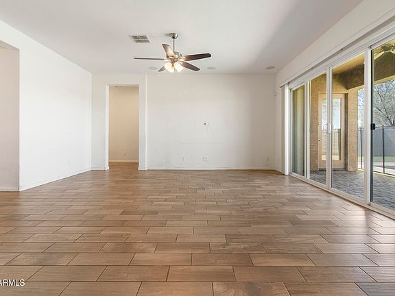 5th image of 16494 W CALLE LEJOS --