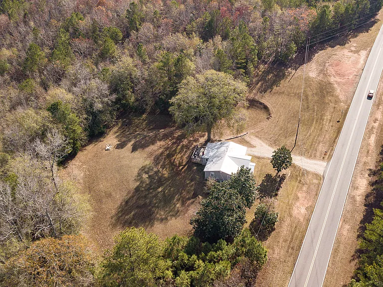 161 Calhoun Rd — Photo 44