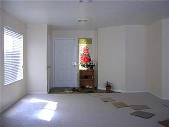 3rd image of 9882 Ashton Pines Ct