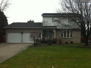 679 Robs Rd, Girard, OH 44420