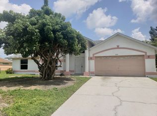 1915 NE 21st Ave, Cape Coral, FL 33909