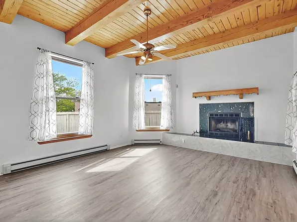 1349 Corrida De Agua, Santa Fe, NM 87507