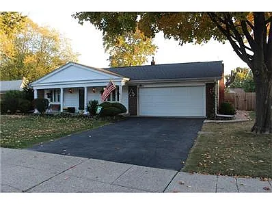 8103 Goldenrod Ct photo 1