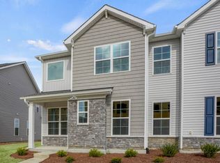 647 Andrade Dr, Fuquay Varina, NC 27526