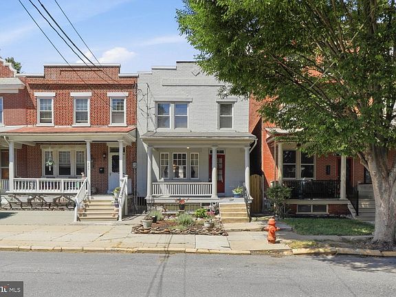 4th image of 227 E Ross St