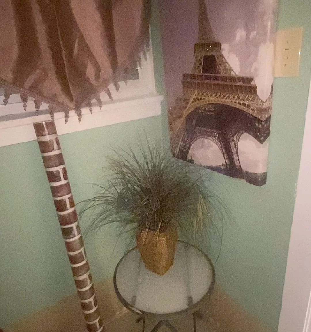 2 bed, $1,800 — Photo 1