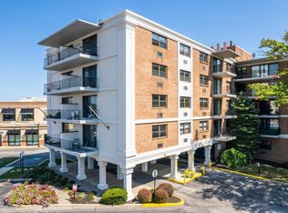 Courtside Square Apartments and Suites, King Of Prussia, PA 19406