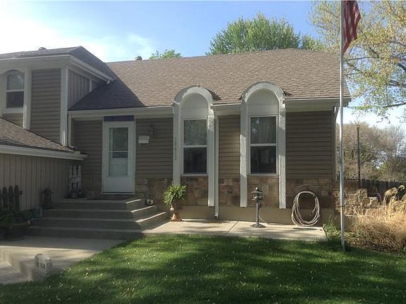 2nd image of 10612 W 48th St