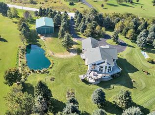 N2788 Lakeshore Rd, Kewaunee, WI 54216