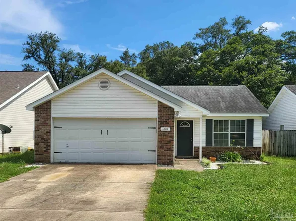 1884 Greystone Ln, Fort Walton Beach, FL 32547