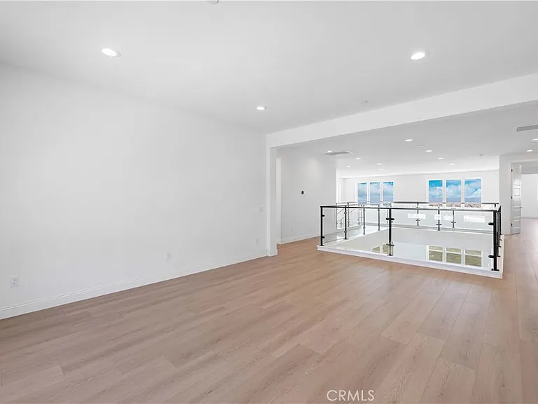 11712 N Churchill Way — Photo 21