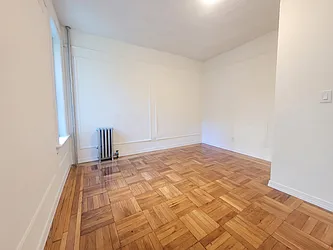 Rented by Bruma Realty LLC