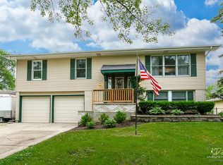 429 Cumberland Ln, Bolingbrook, IL 60440