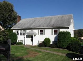 2113 Tree Line Dr, Easton, PA 18040