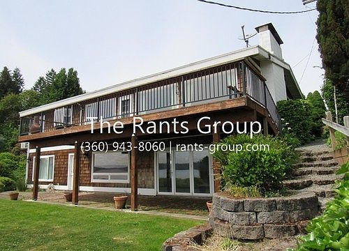 3rd image of 2038 Beverly Beach Dr NW