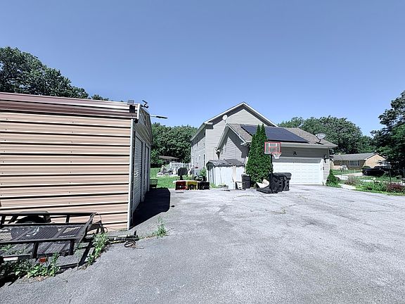 5th image of 1727 W 48th Pl