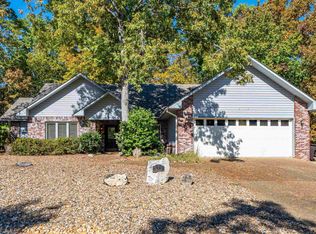 1 Alava Ln, Hot Springs, AR 71909