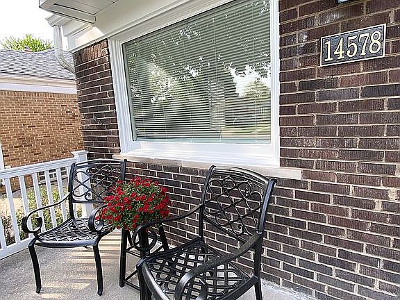 4th image of 14578 Jonas Ave